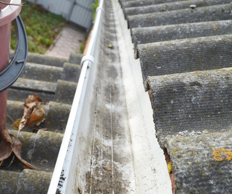 T & A Pro Cleaning Gutter - FB Post (1)