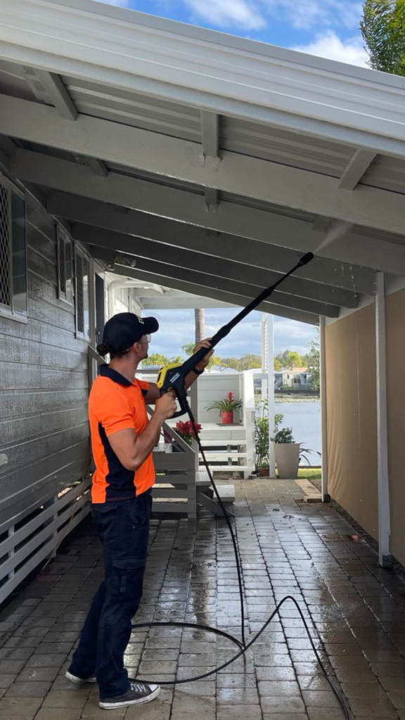 T & A pro Cleaning Services - House Washing